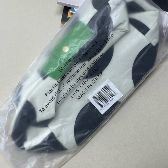 (new) Kate Spade costmetic pouch /travel kit toiletries polka dot - Picture 8 of 11